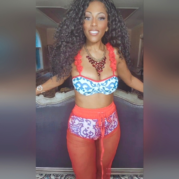 Callie Lives Ruffle Le Fleur: Red White & Blue Swimsuit L XL - Picture 3 of 15